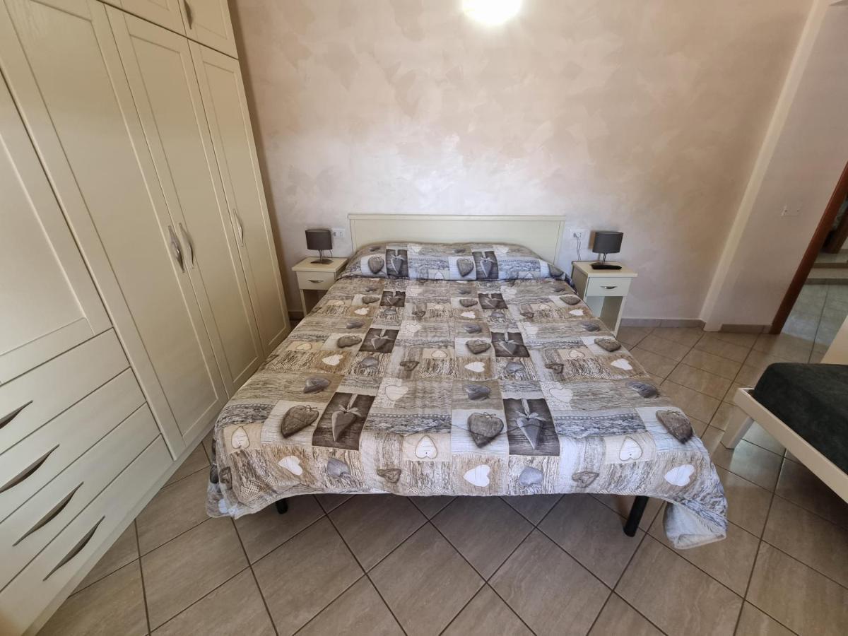 روشيلا لونيكا B&B E Casa Vacanza Al Castello المظهر الخارجي الصورة